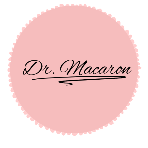 Dr. Macaron logo